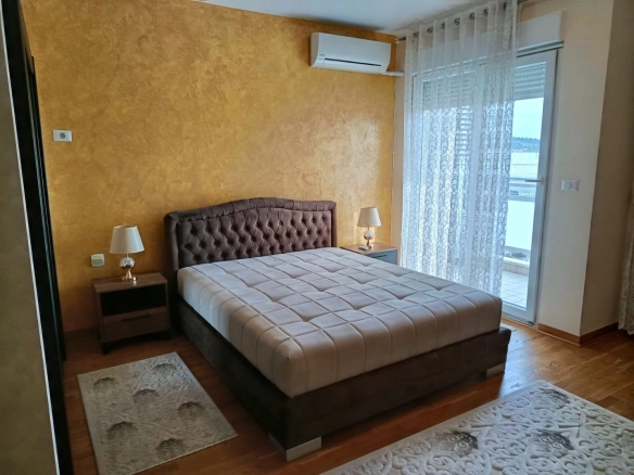 Izdavanje: Dvosoban stan 68 m² – City kvart, Podgorica — fotografija 3