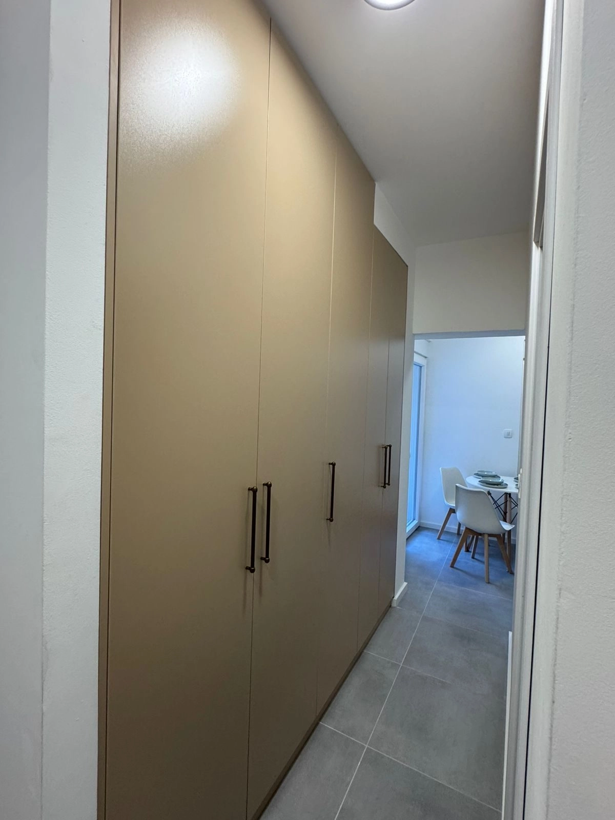 Izdavanje: Garsonjera 37 m² – Malo Brdo, Podgorica — fotografija 6