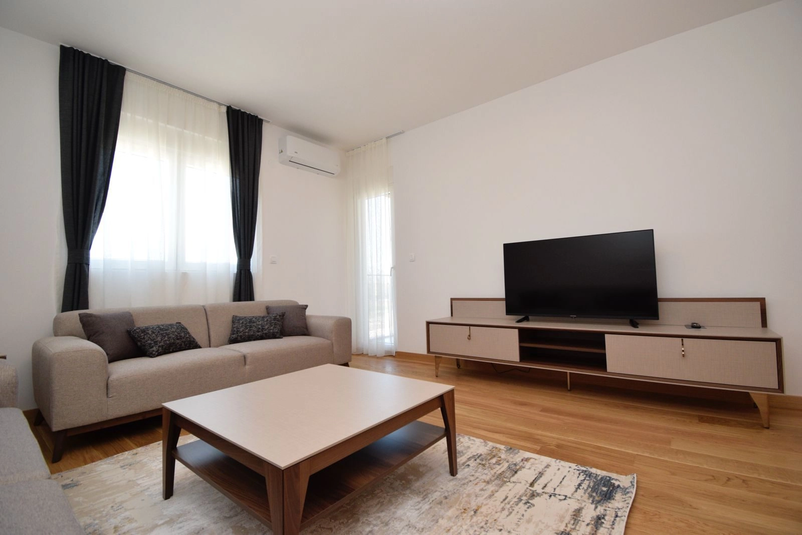 Izdavanje: Jednosoban stan 44 m² – New City, Podgorica — fotografija 6