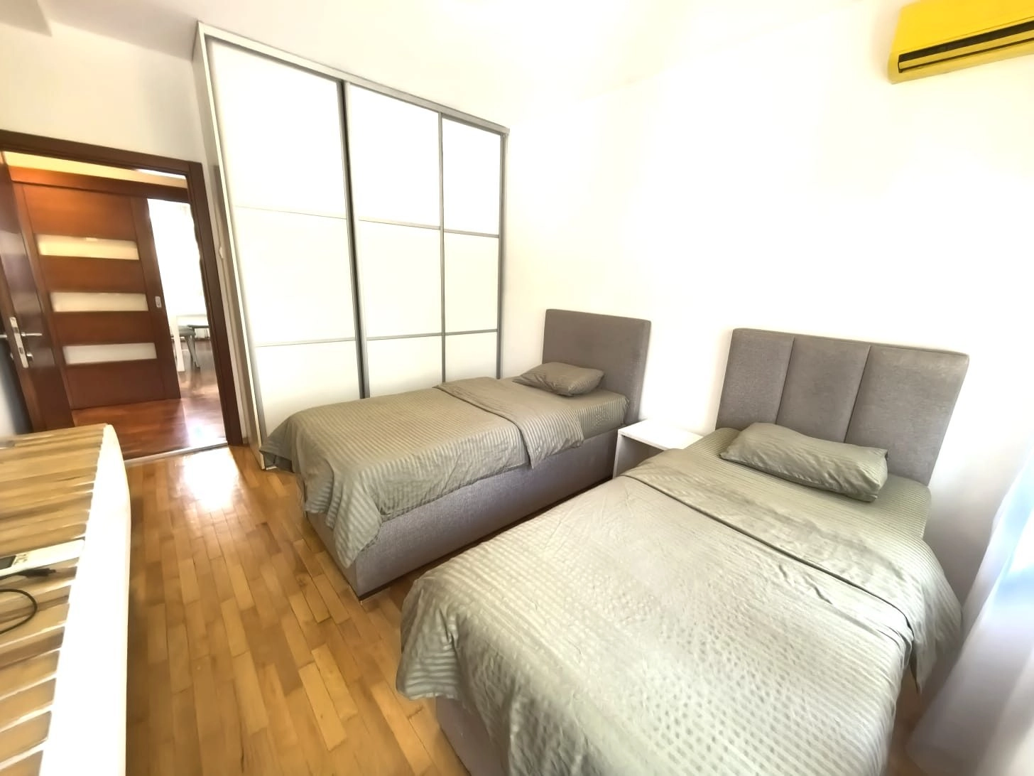 Izdavanje: Trosoban stan 732 m² – Preko Morače, Podgorica — fotografija 3