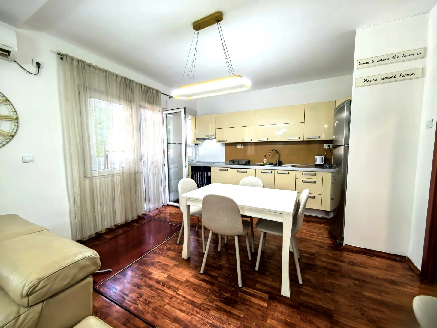 Izdavanje: Trosoban stan 732 m² – Preko Morače, Podgorica — fotografija 5