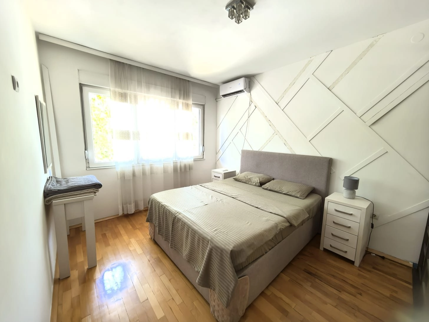 Izdavanje: Trosoban stan 732 m² – Preko Morače, Podgorica — fotografija 10