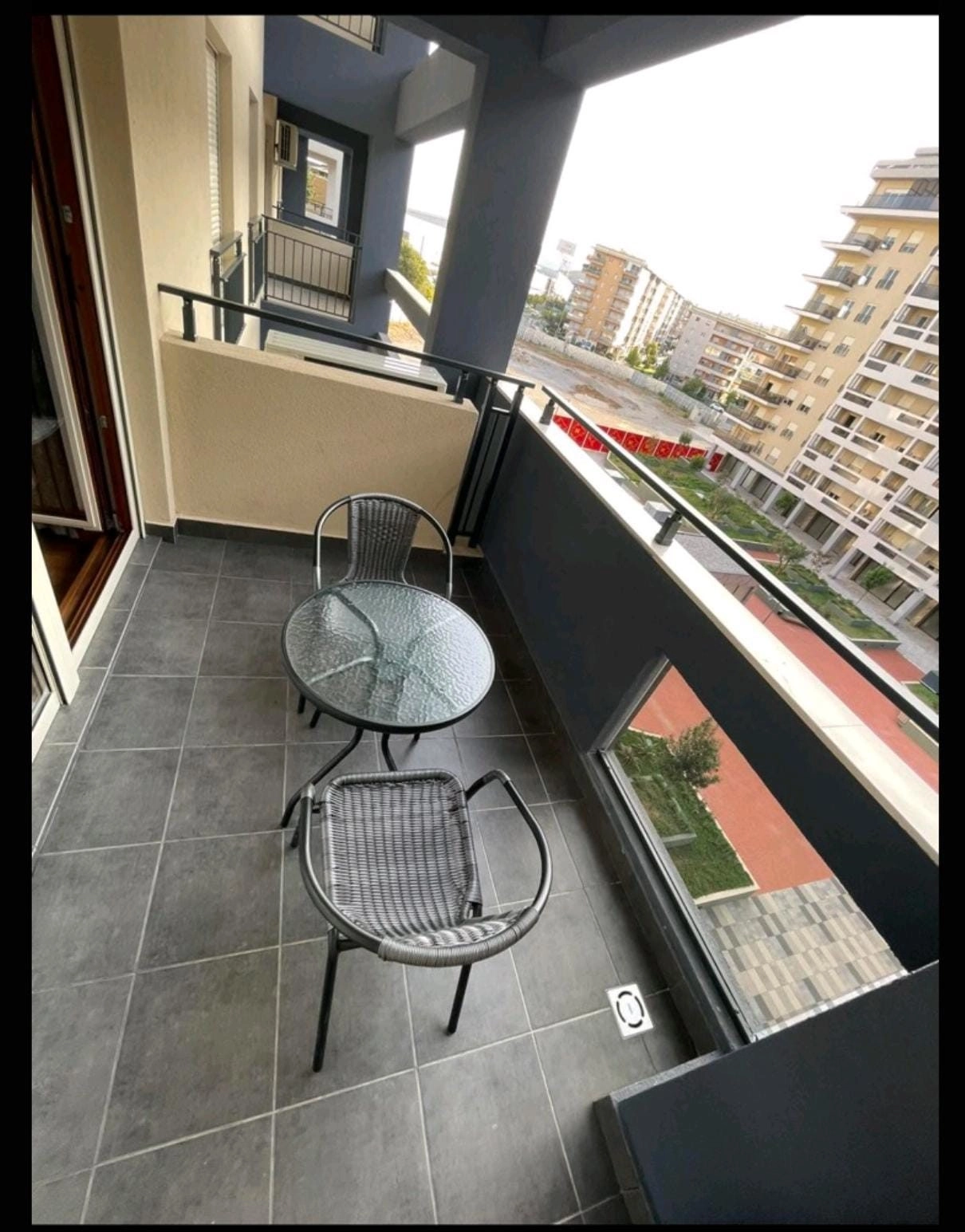 Izdavanje: Dvosoban stan 69 m² – Master kvart, Podgorica — fotografija 2