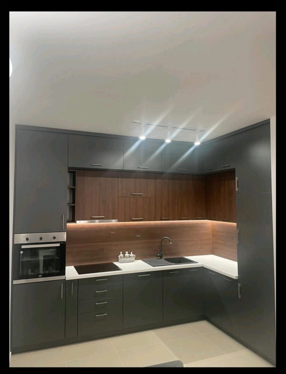Izdavanje: Dvosoban stan 69 m² – Master kvart, Podgorica — fotografija 9