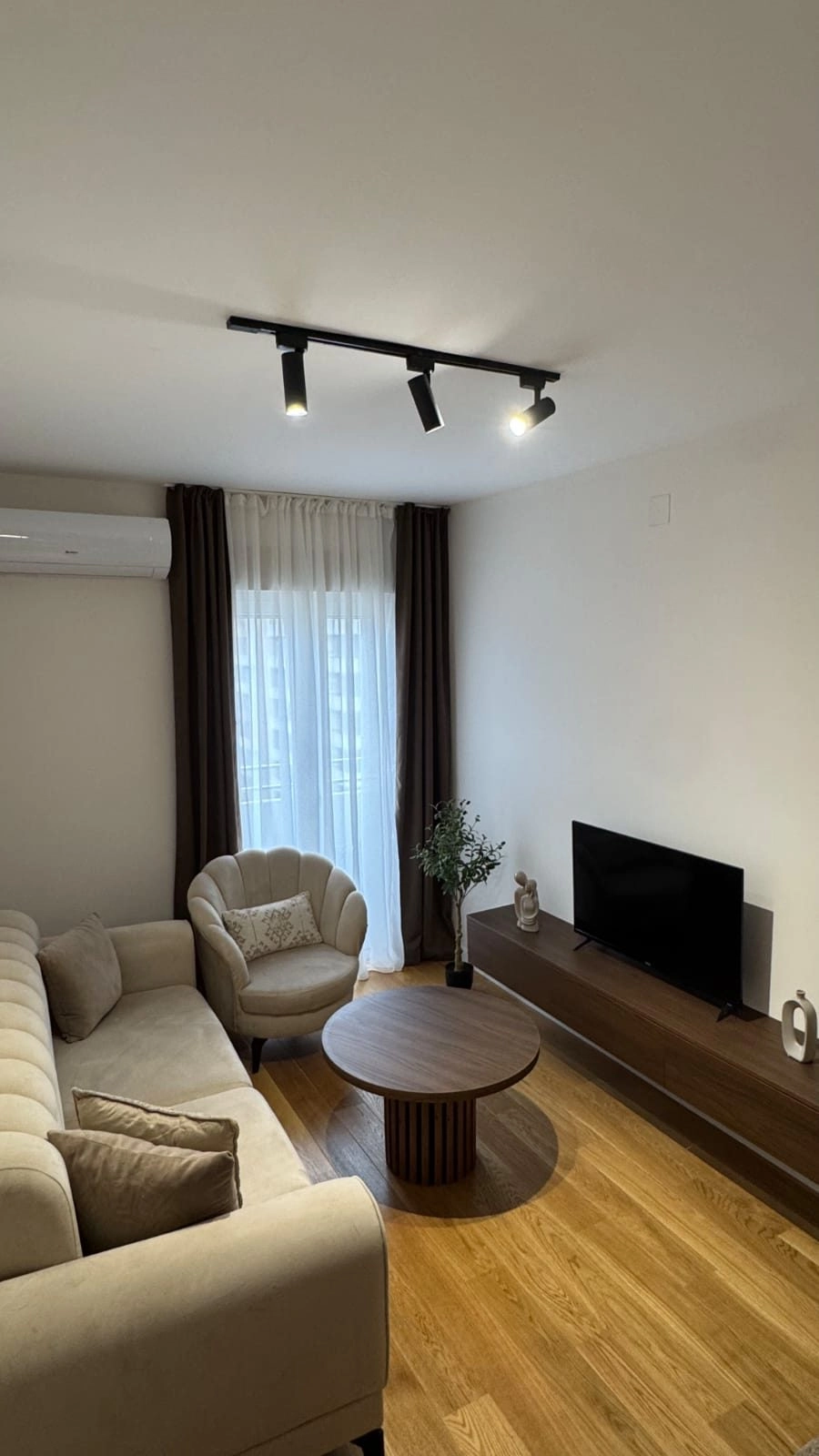 Izdavanje: Jednosoban stan 43 m² – Central Point, Podgorica — fotografija 11