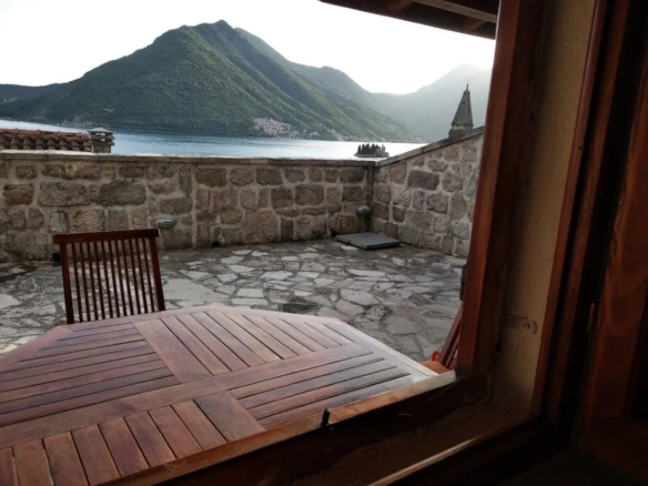 Dvosoban stan 87 m² – Kotor — fotografija 11