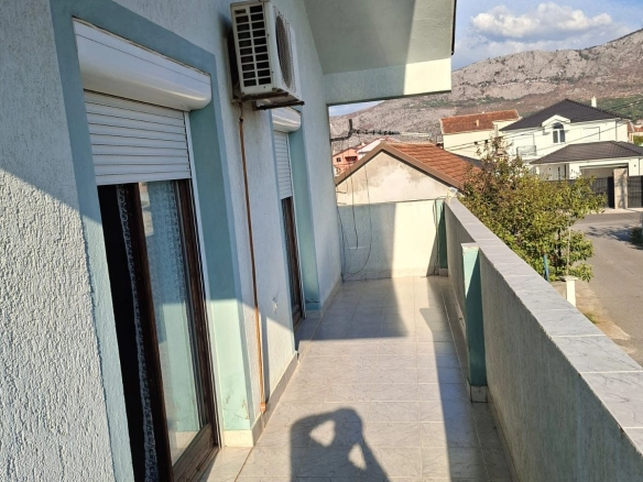 Izdavanje: Kuća 100 m² – Zagorič, Podgorica — fotografija 7