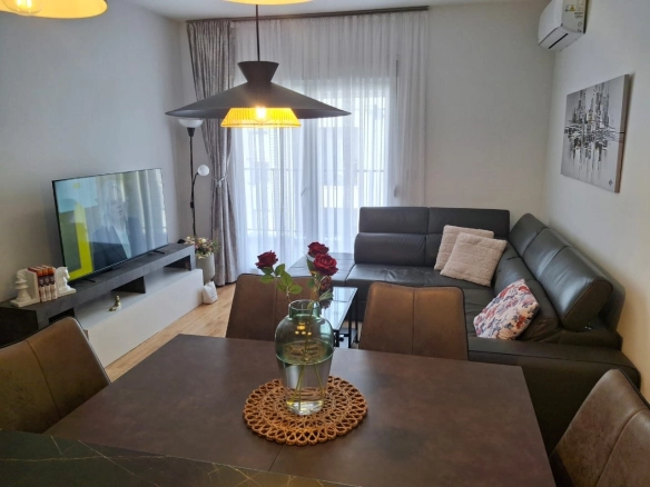 Izdavanje: Jednosoban stan 48 m² – Stara Varoš, Podgorica — fotografija 7