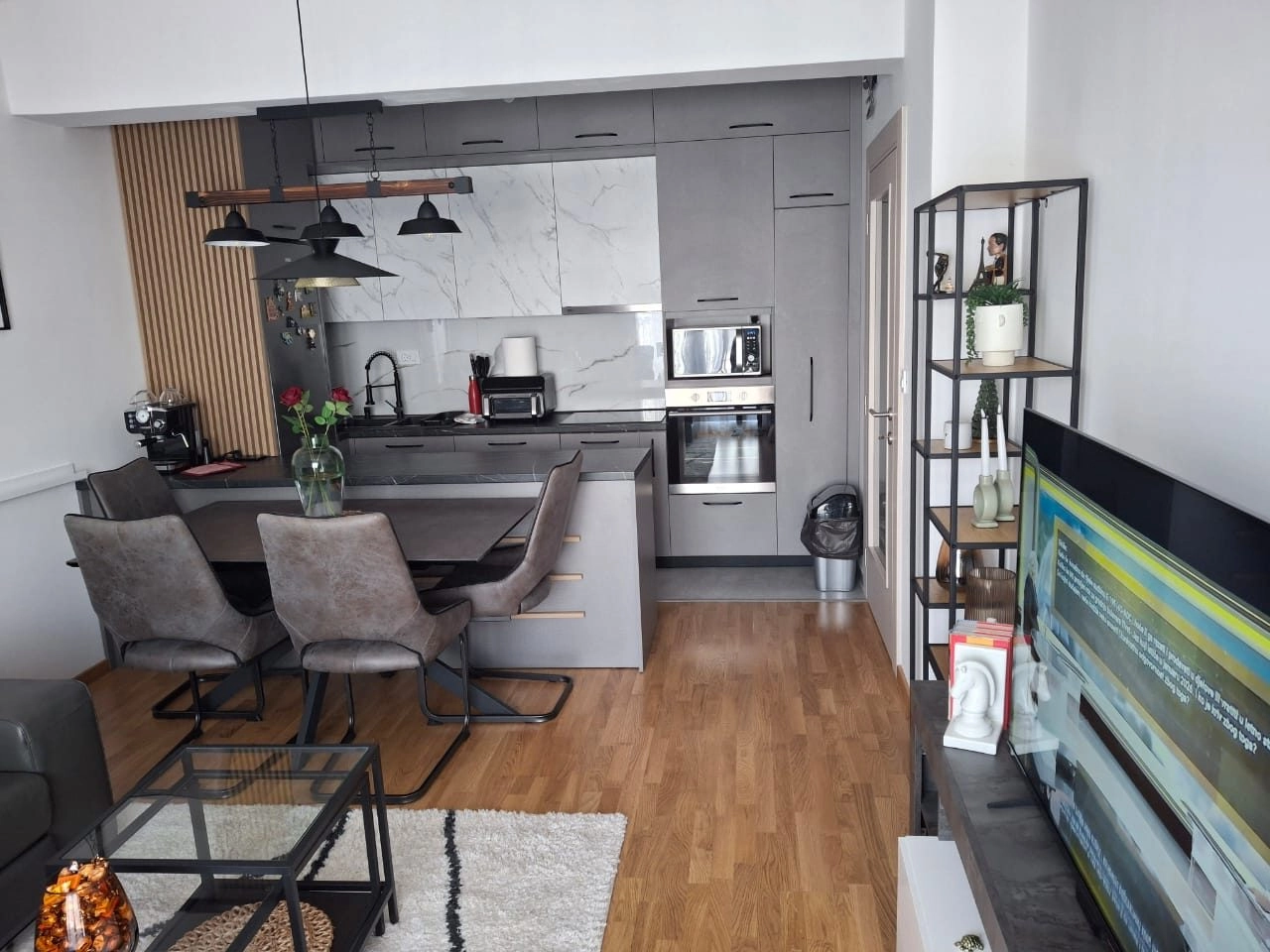 Jednosoban-stan-u-Staroj-Varosi-Podgorica-12 Izdavanje: Jednosoban stan 48 m² – Stara Varoš, Podgorica — fotografija 13