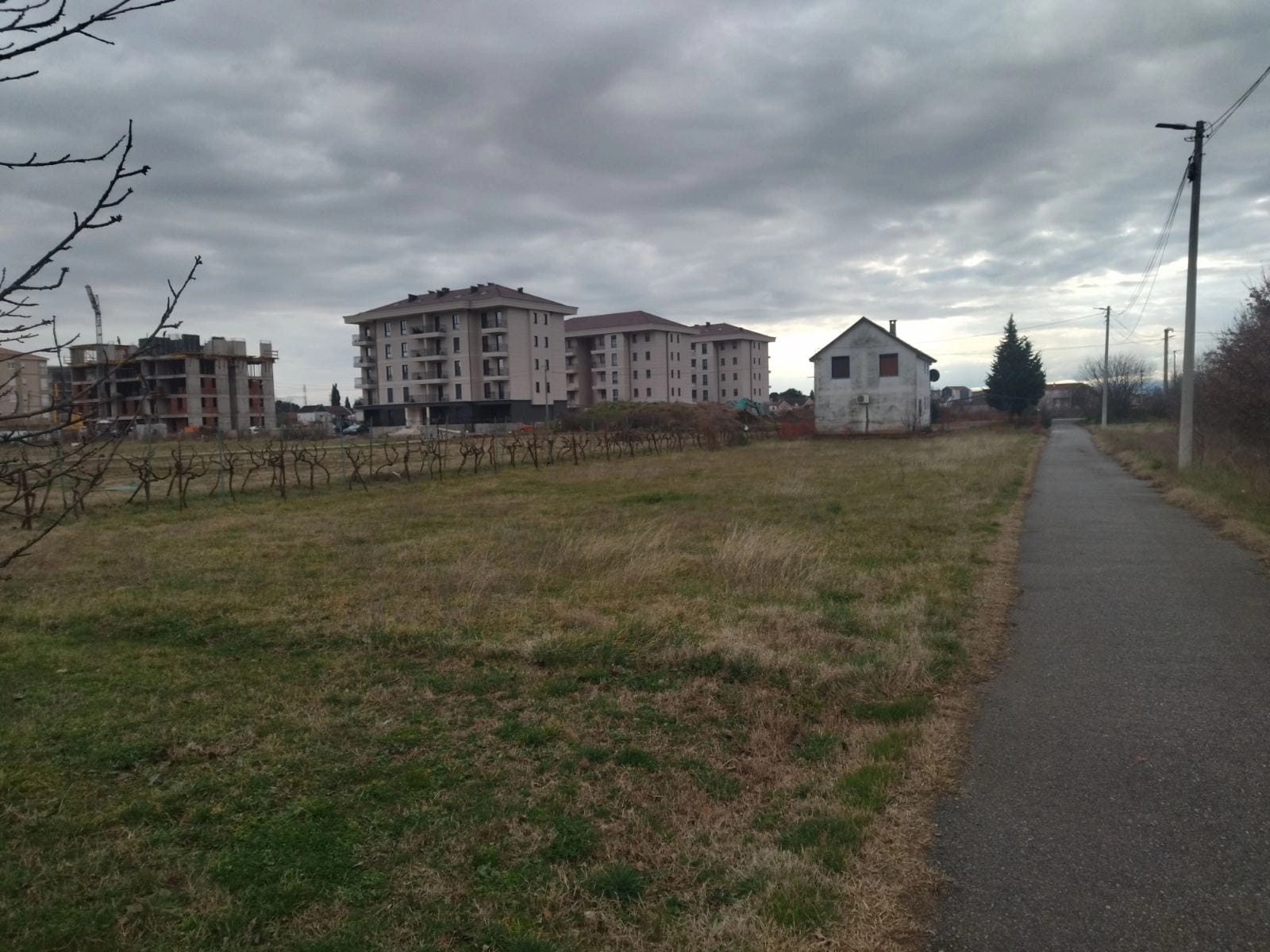 Plac-942-m²-u-Tolosima-Podgorica Plac 942 m² u Tološima