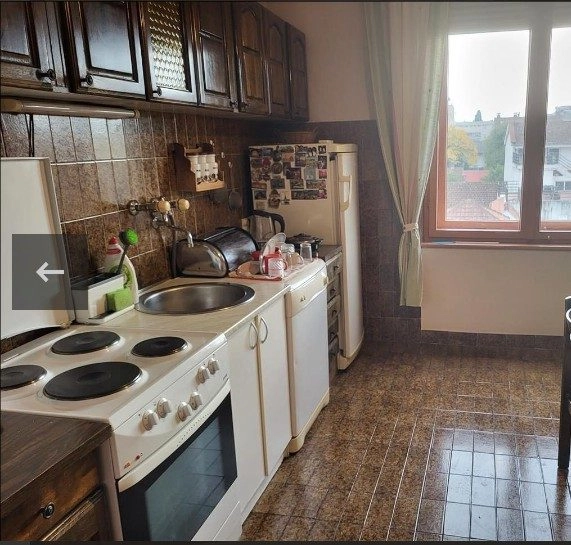 Dvosoban-duplex-stan-u-centru-Podgorice-8 Dvosoban stan 140 m² – Centar, Podgorica — fotografija 9