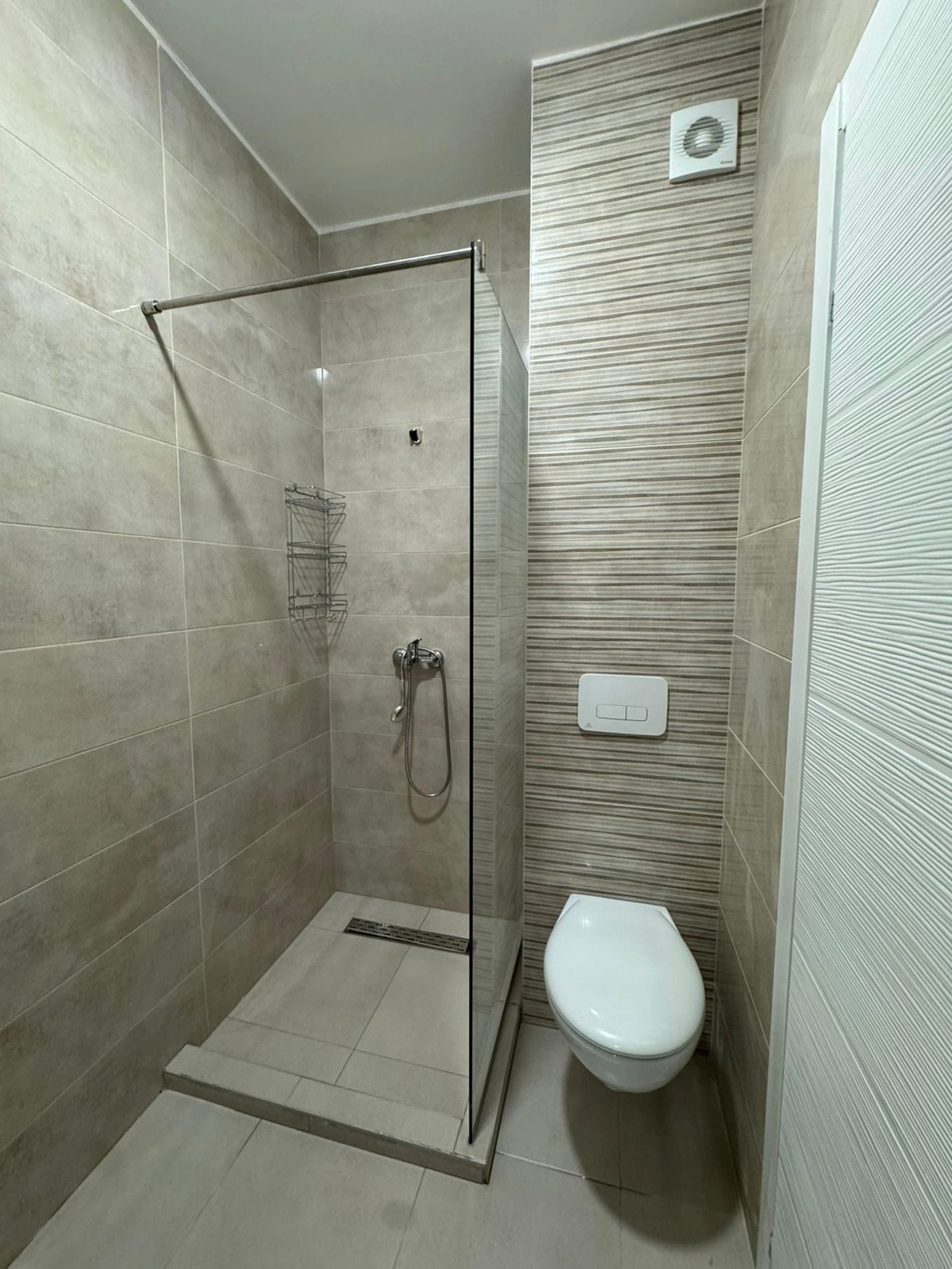 Jednosoban-stan-u-Zagoricu-Podgorica-12 Izdavanje: Jednosoban stan 46 m² – Zagorič, Podgorica — fotografija 13