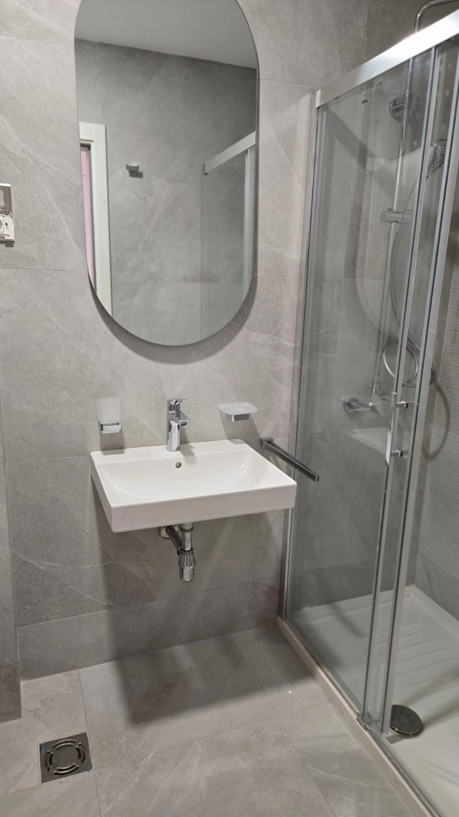 Izdavanje: Stan 48 m² – Central Point, Podgorica — fotografija 8