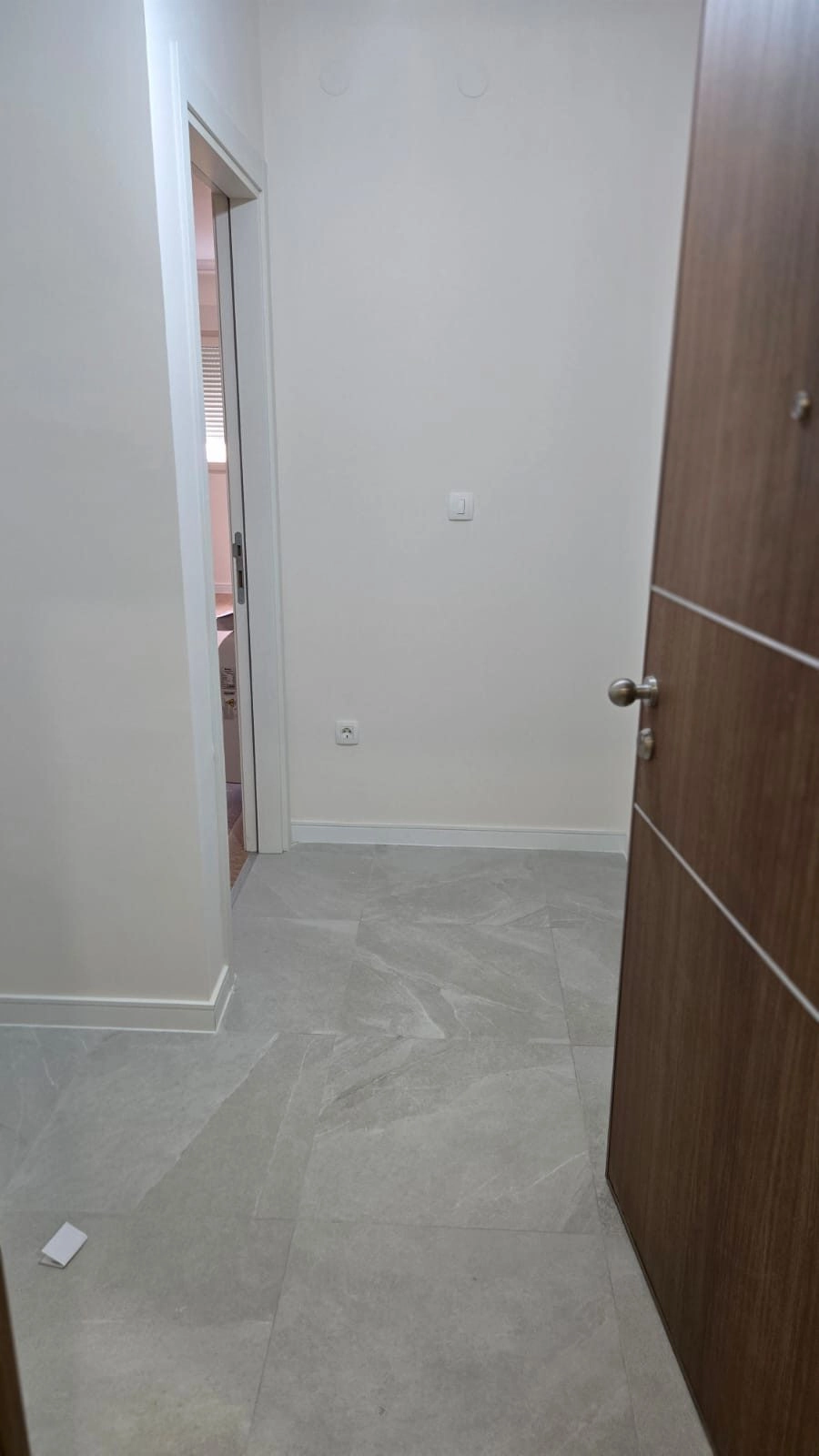 Dvosoban-stan-u-naselju-Central-Point-Podgorica-4 Izdavanje: Dvosoban stan 71 m² – Central Point, Podgorica — fotografija 5