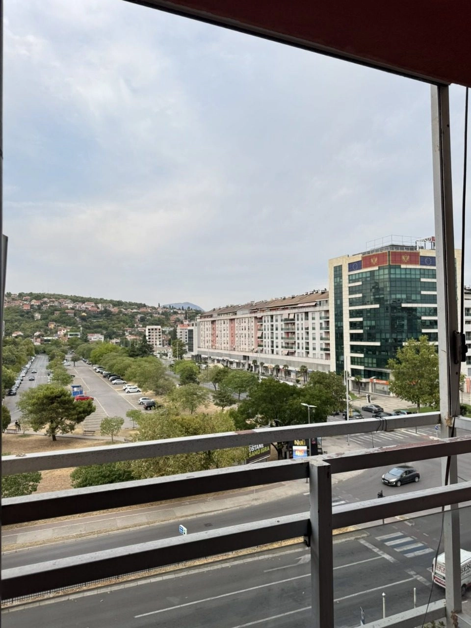 Trosoban-stan-u-Krusevcu-Podgorica-10 Izdavanje: Stan – Kruševac, Podgorica — fotografija 11