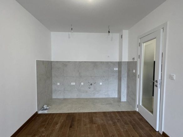 Izdavanje: Dvosoban stan 64 m² – Kruševac, Podgorica — fotografija 12