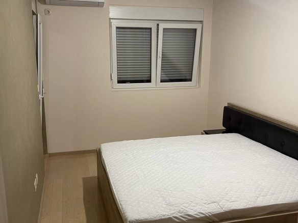 Izdavanje: Dvosoban stan 1.002 m² – City kvart, Podgorica — fotografija 2