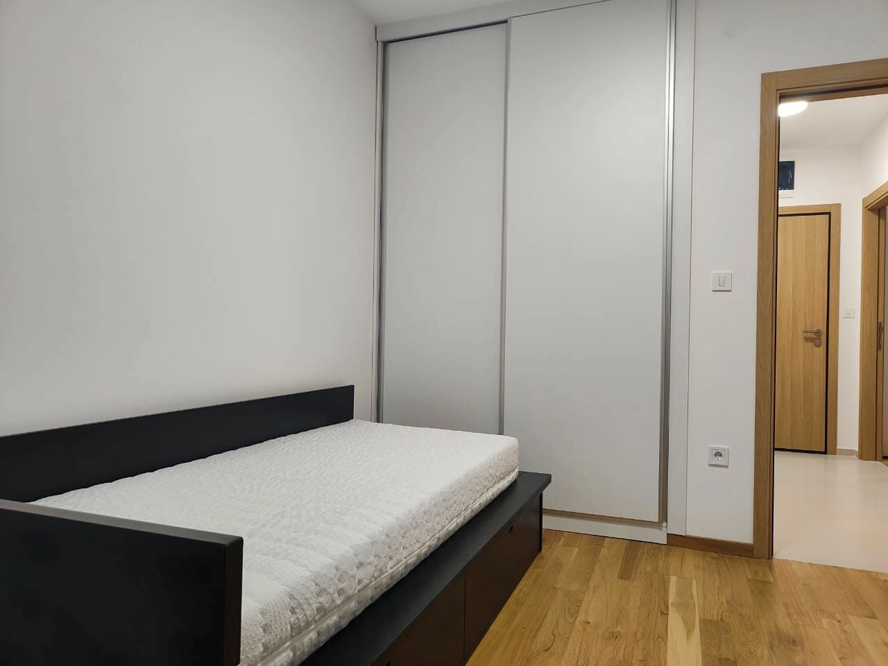 Izdavanje: Dvosoban stan 53 m² – City kvart, Podgorica — fotografija 9