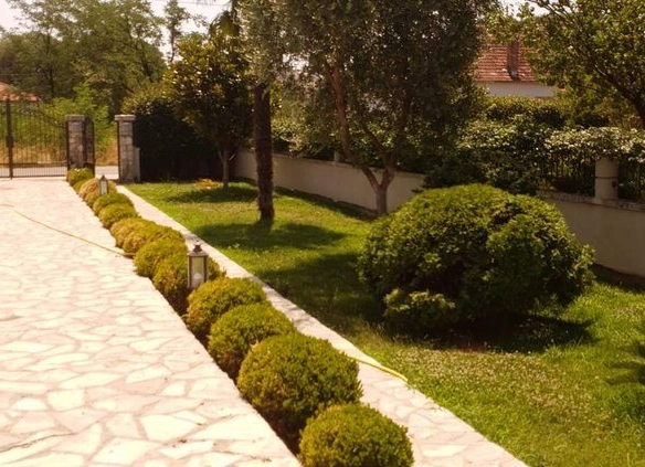 Izdavanje: Kuća 250 m² – Donja Gorica, Podgorica — fotografija 3