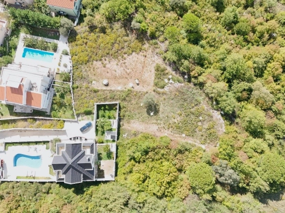 Plac 1.700 m² – Markovići, Budva — fotografija 3