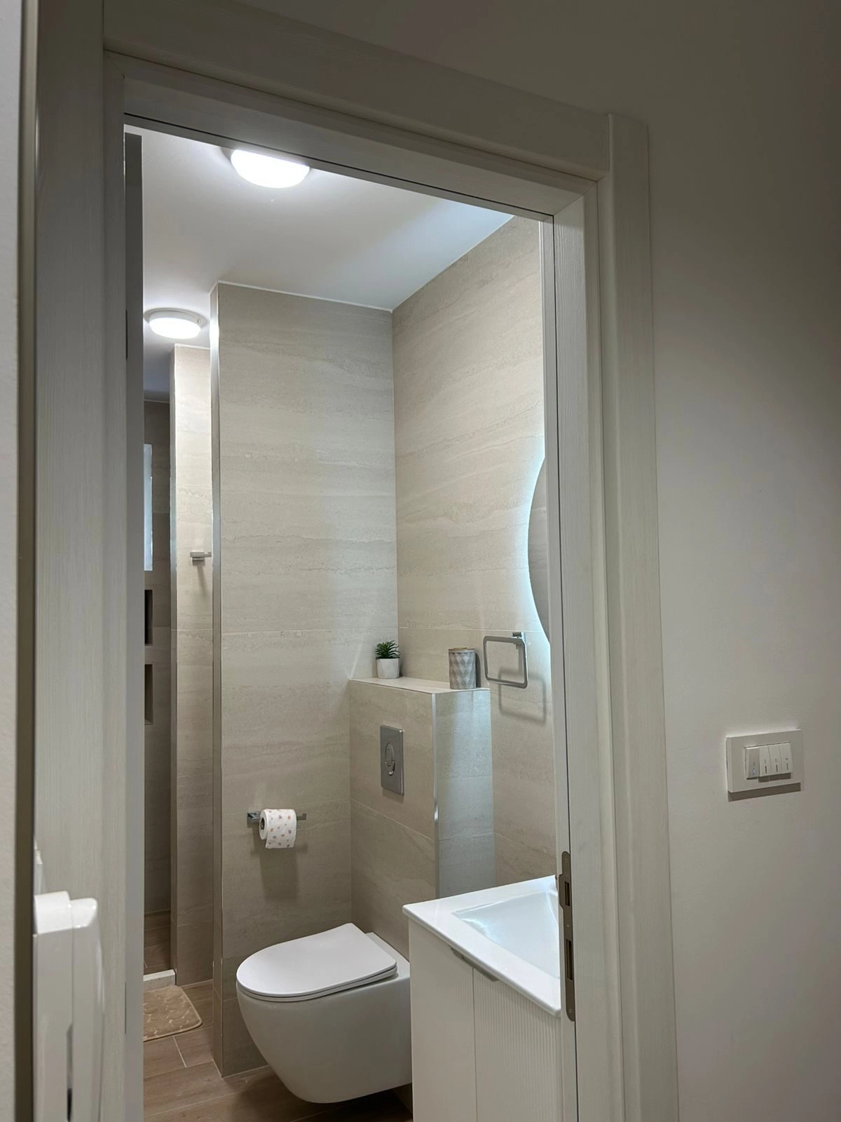 Izdavanje: Garsonjera 24 m² – Preko Morače, Podgorica — fotografija 7