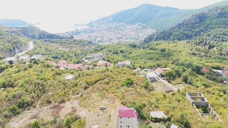 Plac-sa-pogledom-na-more-u-Markovicima-Budva-3 Plac 1.035 m² – Markovići, Budva — fotografija 4