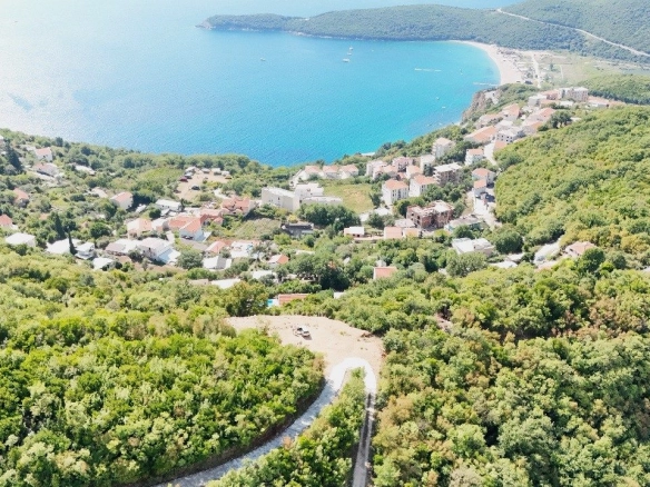 Plac 4.016 m² – Prijevor, Budva — fotografija 4