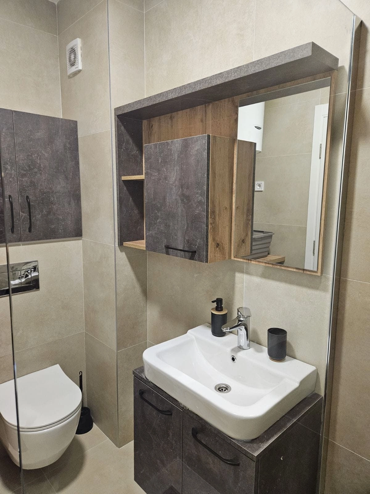 Jednosoban-stan-45-m²-u-Zabjelu-Podgorica-3 Izdavanje: Jednosoban stan 45 m² – Zabjelo, Podgorica — fotografija 4