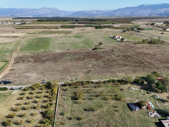 Plac 20.000 m² – Zeta, Podgorica — fotografija 3