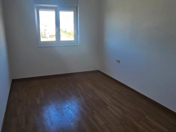 Izdavanje: Dvosoban stan 70 m² – Podgorica — fotografija 4