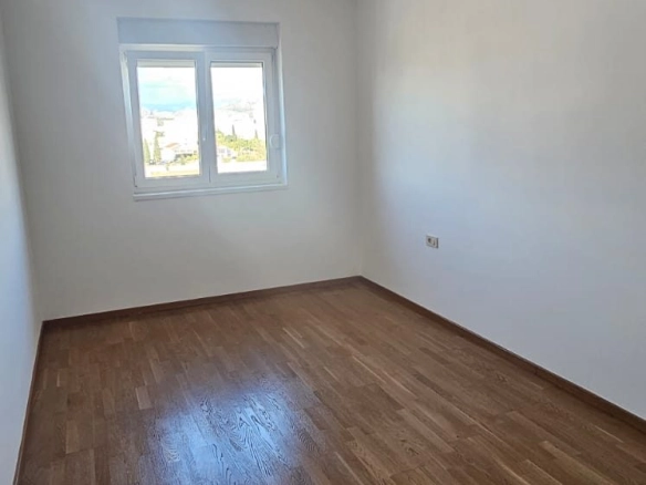 Izdavanje: Dvosoban stan 70 m² – Podgorica — fotografija 8