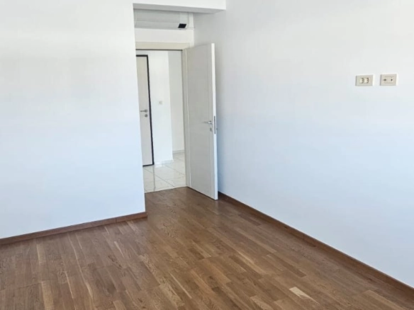 Izdavanje: Dvosoban stan 70 m² – Podgorica — fotografija 11