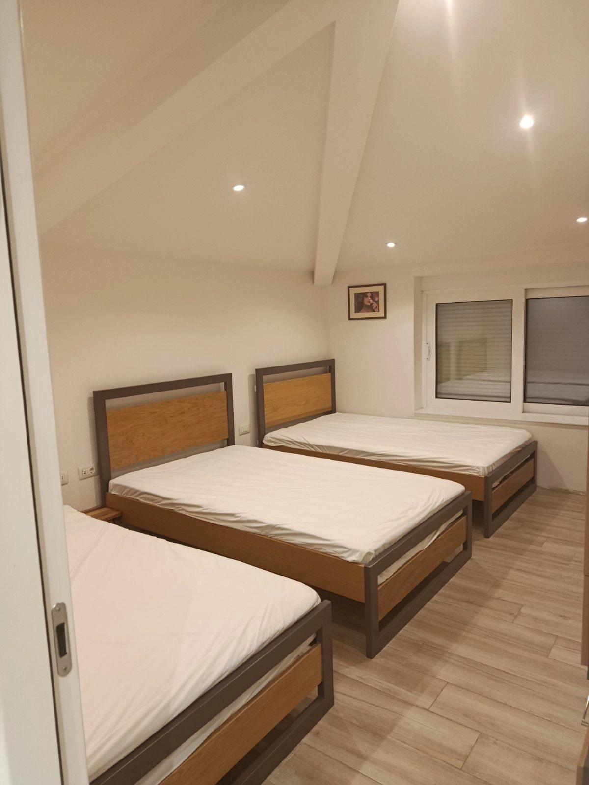 Dvosoban-stan-na-Preko-Morace-Podgorica-12 Izdavanje: Dvosoban stan 100 m² – Preko Morače, Podgorica — fotografija 13