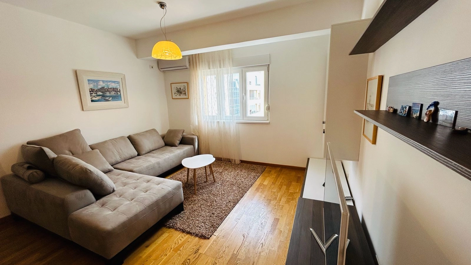 Izdavanje: Jednosoban stan 54 m² – City kvart, Podgorica — fotografija 3