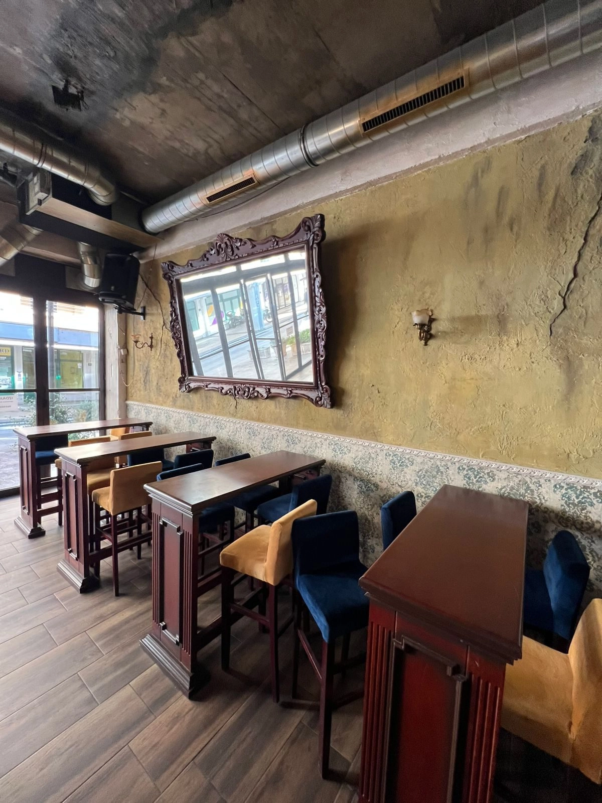 Poslovni-prostor-za-kafic-Krusevac-Podgorica-7 Izdavanje: Poslovni prostor 78 m² – Kruševac, Podgorica — fotografija 8