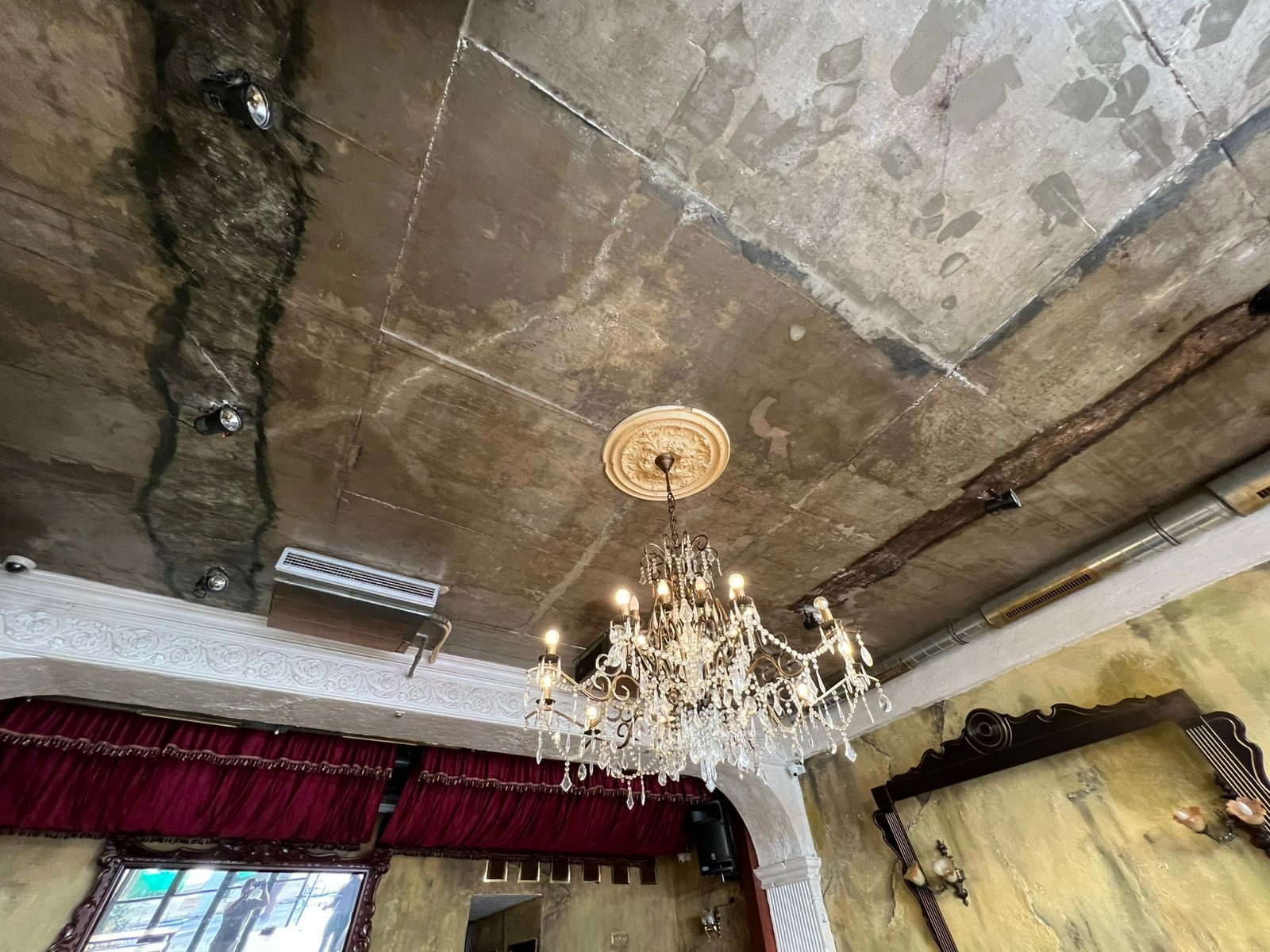 Poslovni-prostor-za-kafic-Krusevac-Podgorica-12 Izdavanje: Poslovni prostor 78 m² – Kruševac, Podgorica — fotografija 13