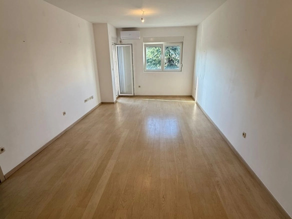 Izdavanje: Dvosoban stan 68 m² – City kvart, Podgorica — fotografija 4