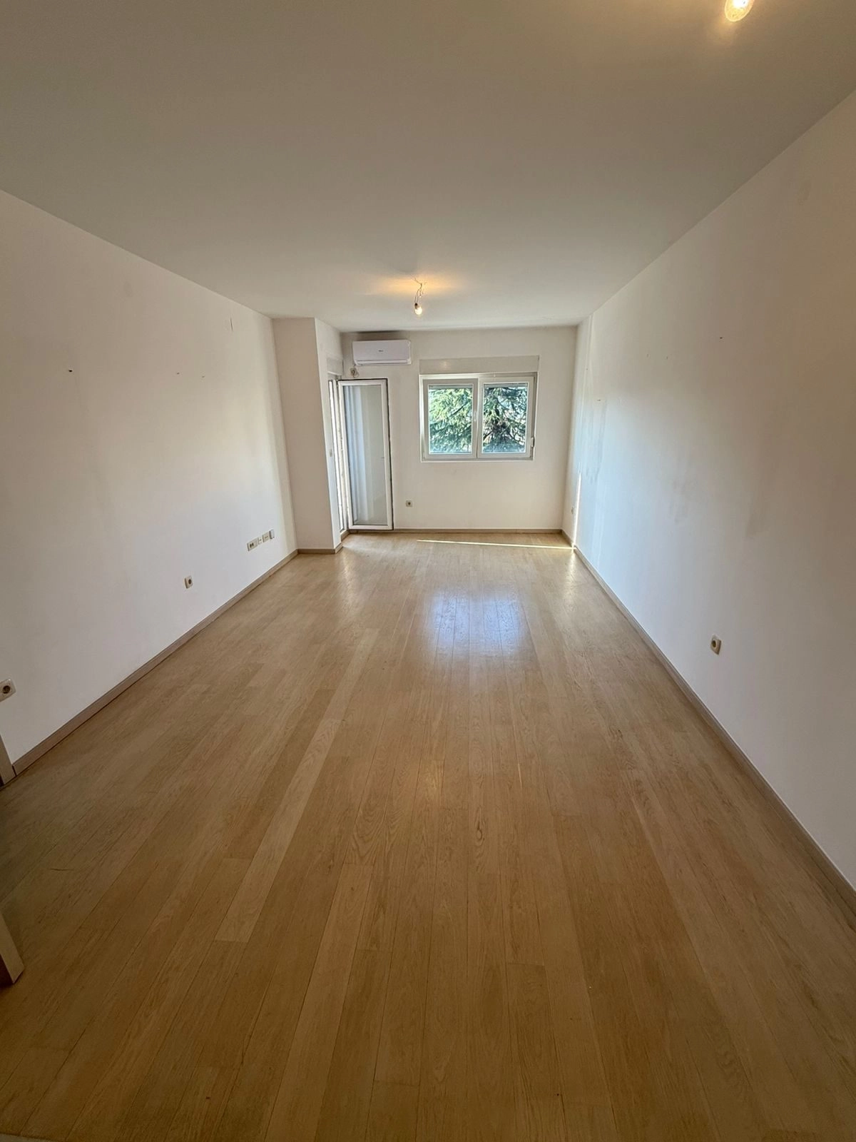 Izdavanje: Dvosoban stan 68 m² – City kvart, Podgorica — fotografija 4
