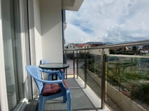 Izdavanje: Dvosoban stan 61 m² – Zagorič, Podgorica — fotografija 2