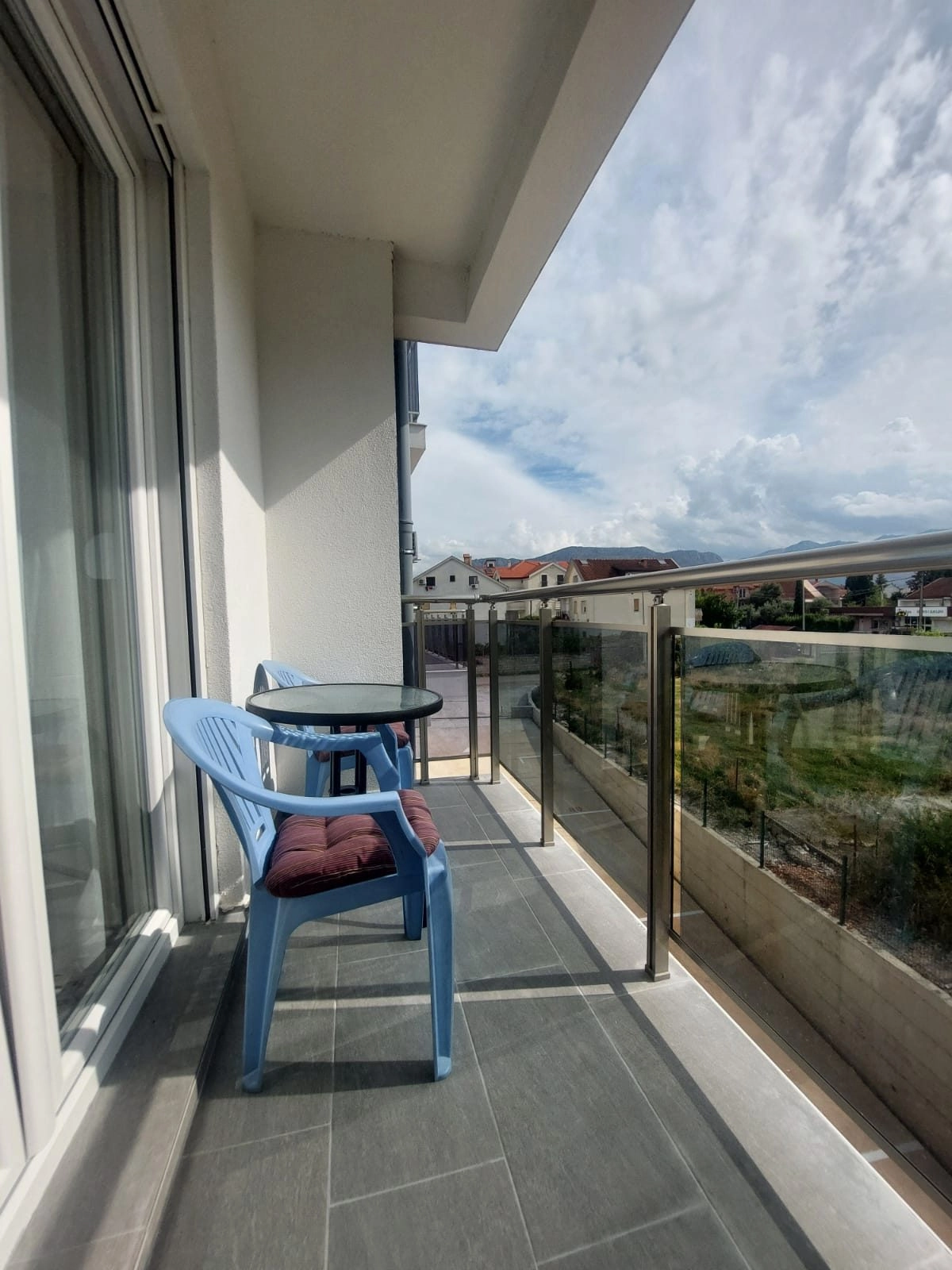 Izdavanje: Dvosoban stan 61 m² – Zagorič, Podgorica — fotografija 2
