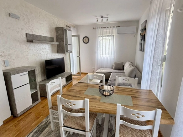 Izdavanje: Dvosoban stan 61 m² – Zagorič, Podgorica — fotografija 4