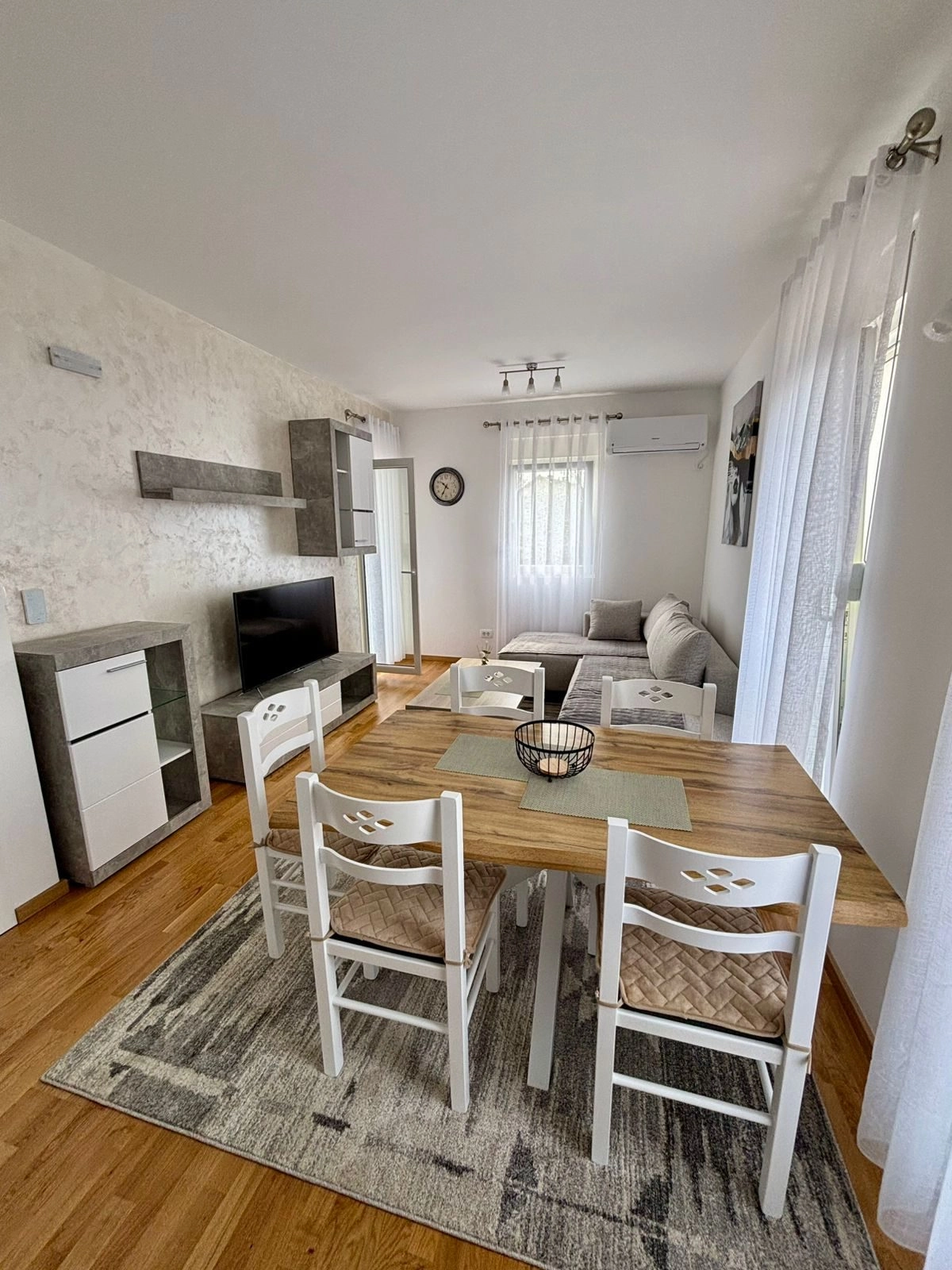 Izdavanje: Dvosoban stan 61 m² – Zagorič, Podgorica — fotografija 4