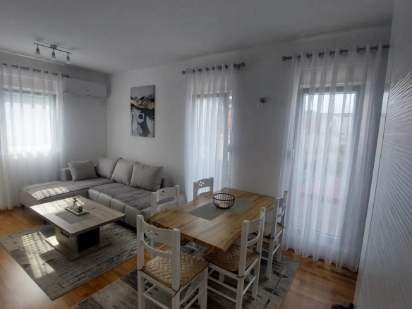 Izdavanje: Dvosoban stan 61 m² – Zagorič, Podgorica — fotografija 10