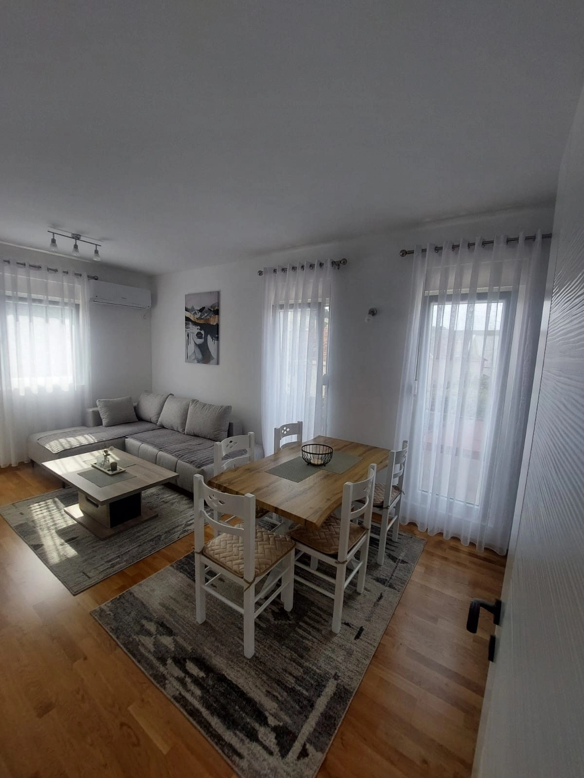 Izdavanje: Dvosoban stan 61 m² – Zagorič, Podgorica — fotografija 10