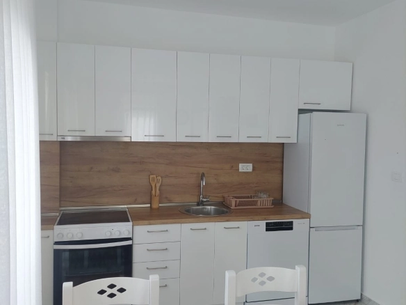 Izdavanje: Dvosoban stan 61 m² – Zagorič, Podgorica — fotografija 11