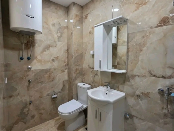 Izdavanje: Poslovni prostor 48 m² – Autobuska stanica, Podgorica — fotografija 6