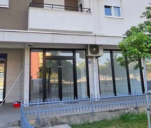Izdavanje: Poslovni prostor 60 m² – Tuški put, Podgorica — fotografija 2