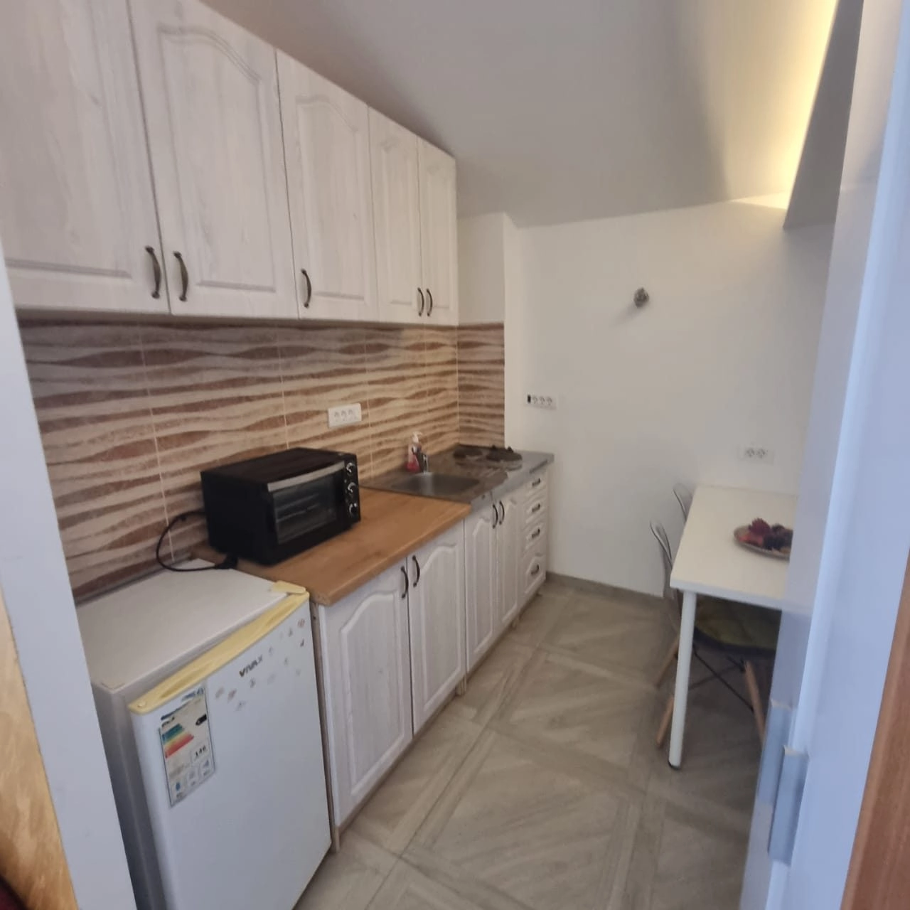 Izdavanje: Jednosoban stan 40 m² – Tološi, Podgorica — fotografija 3