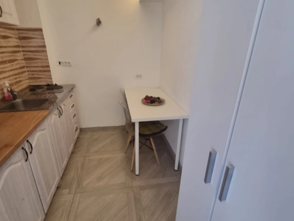 Izdavanje: Jednosoban stan 40 m² – Tološi, Podgorica — fotografija 10