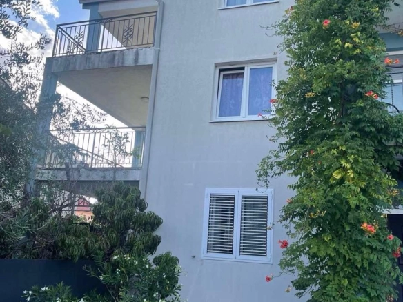 Izdavanje: Trosoban stan 1.412 m² – Donja Gorica, Podgorica — fotografija 4